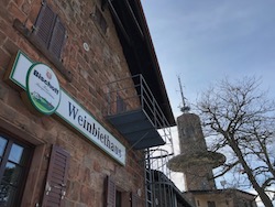Weinbiet Hütte
